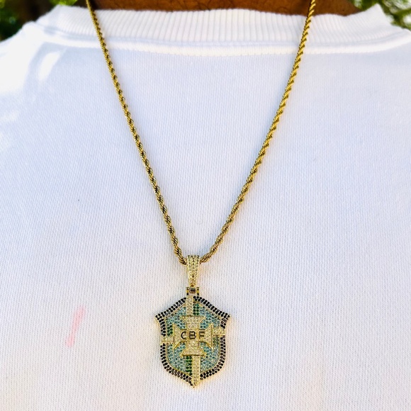Brazil Necklace Soccer Chain and Team Badge Pendant Gift - Picture 2 of 2